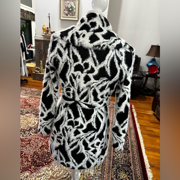 WHBM knit coat, fits size S/m New no tags - Picture 3 of 11